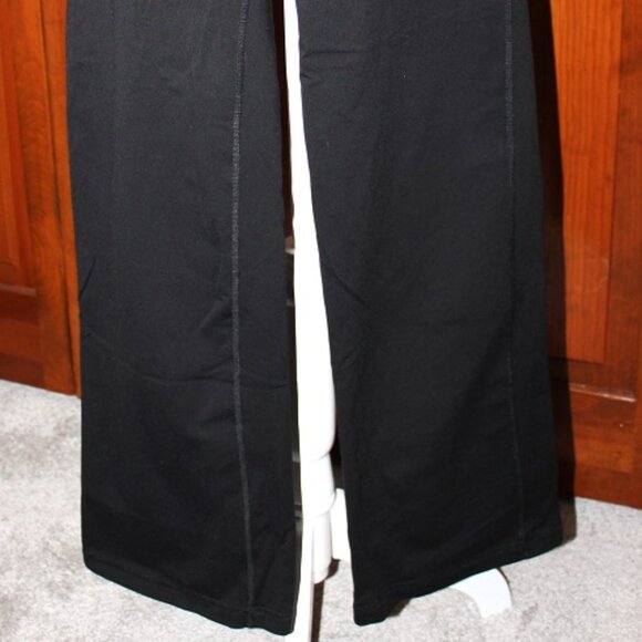 Yoga Pants - Picture 2 of 6